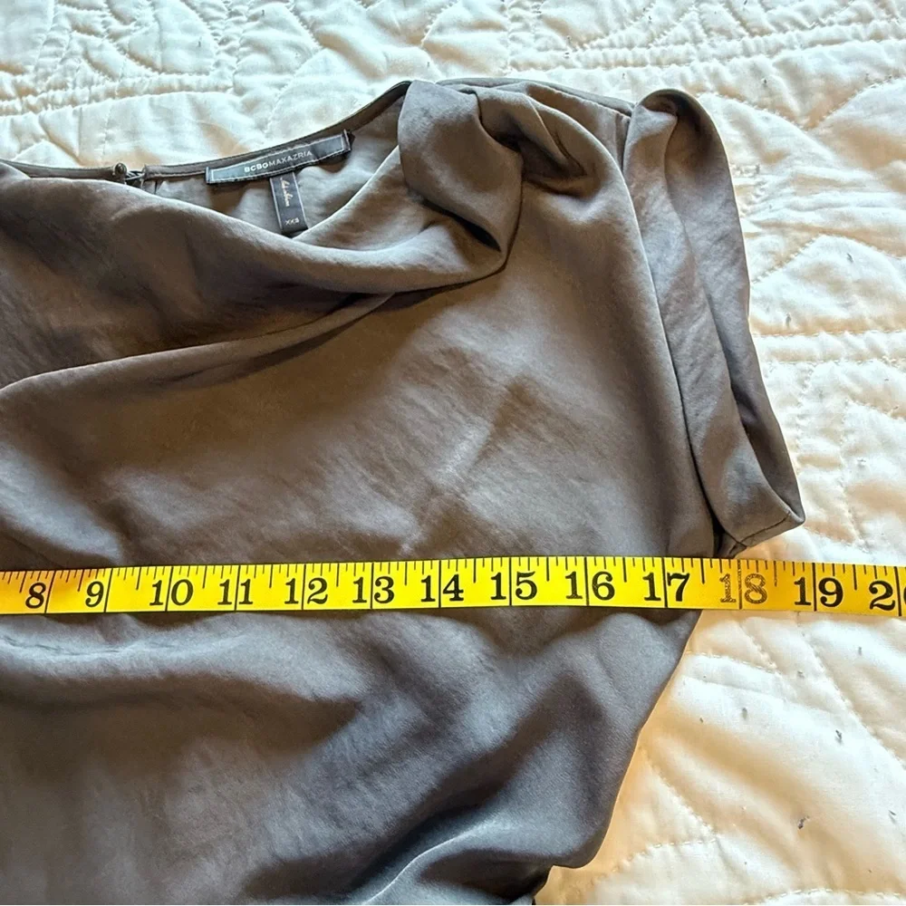 BCBGMaxAzria Taupe Gray Brown Cowl Neck Mini Dress sz XXS